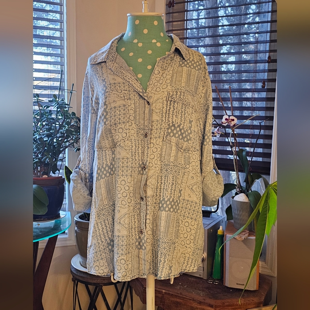 L-Standard Grace 100% Lyocell shirt